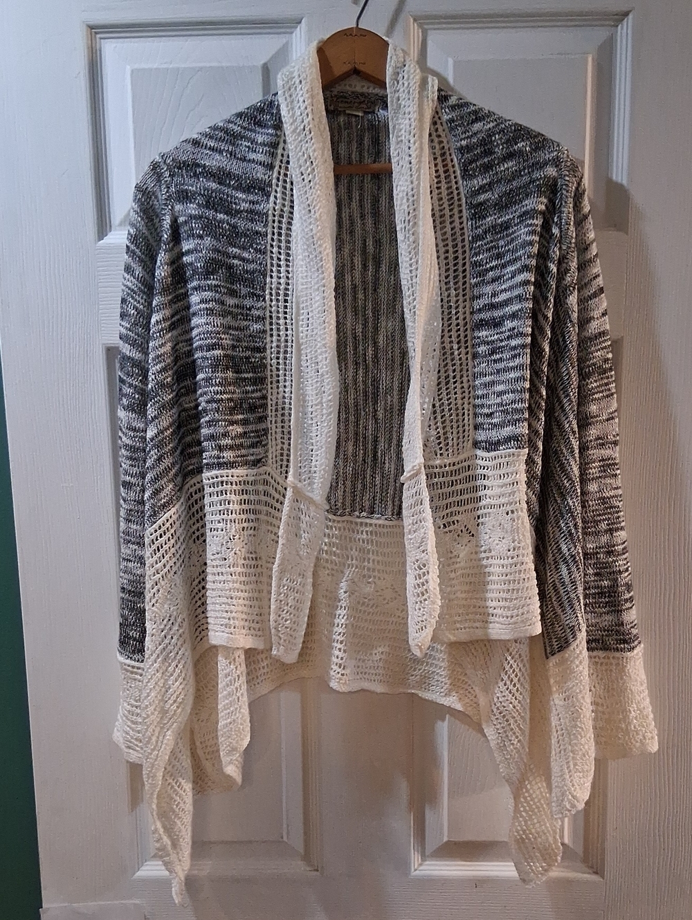 Marled Gray and Ivory Open-Front Knit Cardigan